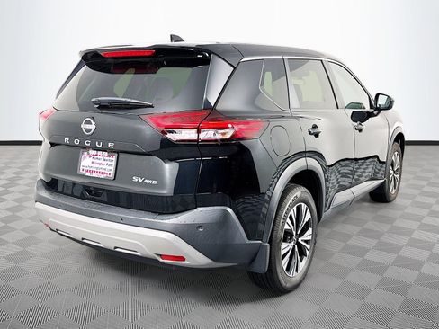Used 2023 Nissan Rogue SV AWD/4WD image 7