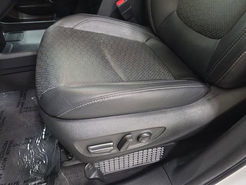 Certified 2023 Toyota Sienna XSE AWD/4WD image 26