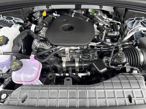 New 2026 Jeep Grand Cherokee L 4WD image 33