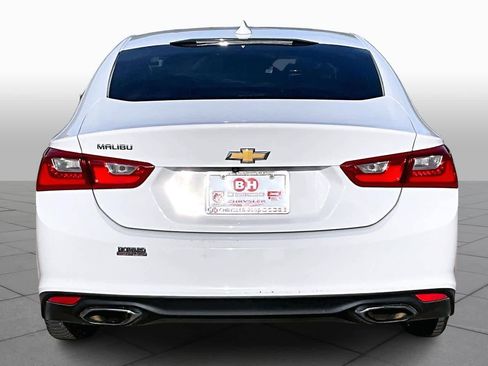 Used 2017 Chevrolet Malibu Premier image 6