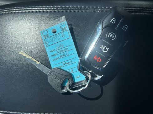 Used 2016 Lincoln MKC Reserve w/ Lincoln MKC Climate Package image 37