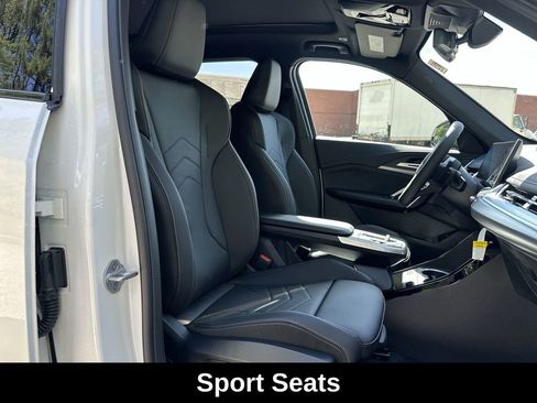Used 2025 BMW X1 xDrive28i w/ M Sport Package image 34