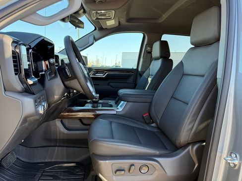 New 2026 GMC Sierra 1500 Elevation image 4