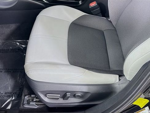 Certified 2019 Toyota Corolla XSE w/ Body Protection Package image 18