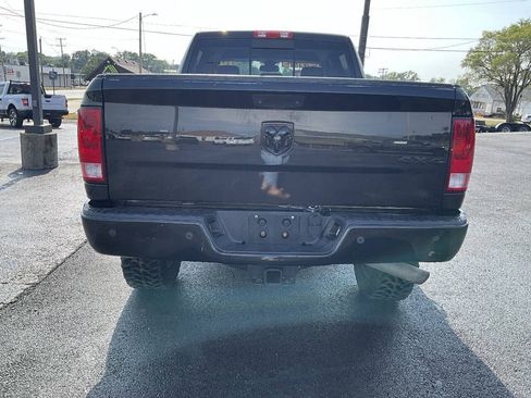 Used 2016 RAM 2500 Big Horn w/ Black Appearance Group AWD/4WD image 4