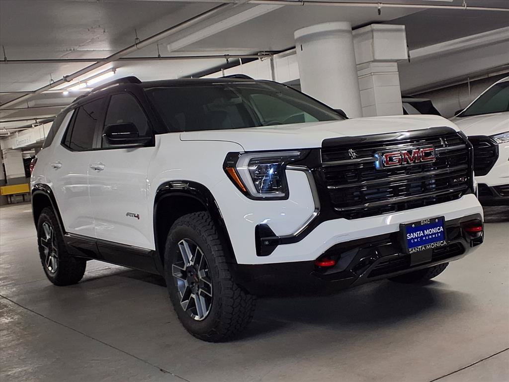 Used 2026 GMC Terrain AT4 AWD/4WD image 3