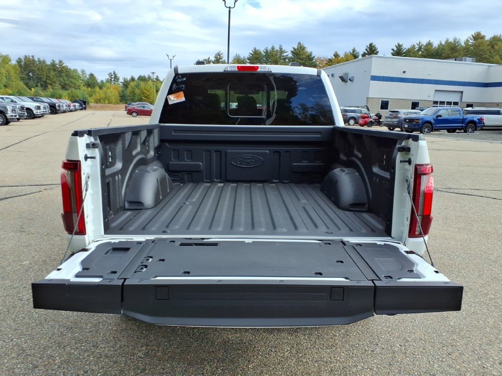 New 2026 Ford F150 Lariat w/ Equipment Group 501A Mid AWD/4WD image 8