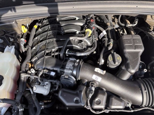 Used 2022 Jeep Grand Cherokee L Limited AWD/4WD image 30