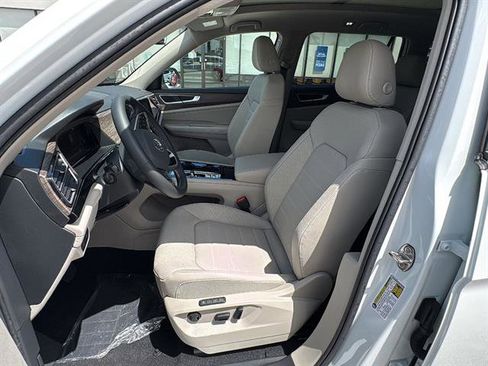 New 2026 Volkswagen Atlas SEL AWD/4WD image 13