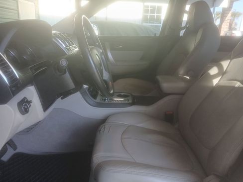 Used 2012 GMC Acadia SLT image 9