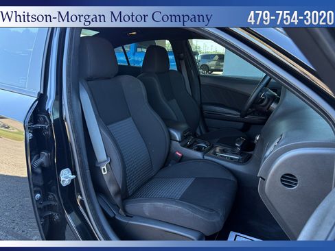 Used 2022 Dodge Charger R/T w/ Blacktop Package image 12