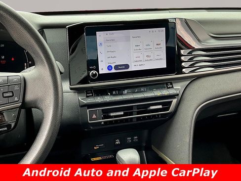 Used 2025 Toyota Camry LE FWD image 9