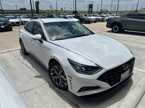 Used 2020 Hyundai Sonata SEL w/ Convenience Package FWD image 5