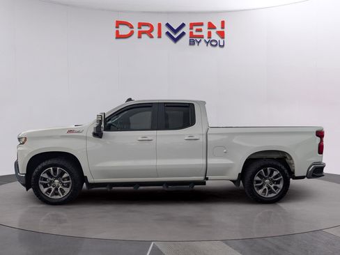 Used 2020 Chevrolet Silverado 1500 LT w/ All-Star Edition image 2