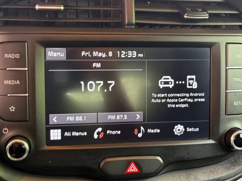 Used 2024 Kia Soul LX w/ Option Group 015 FWD image 27