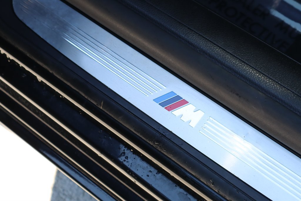 Used 2015 BMW 750Li RWD image 40