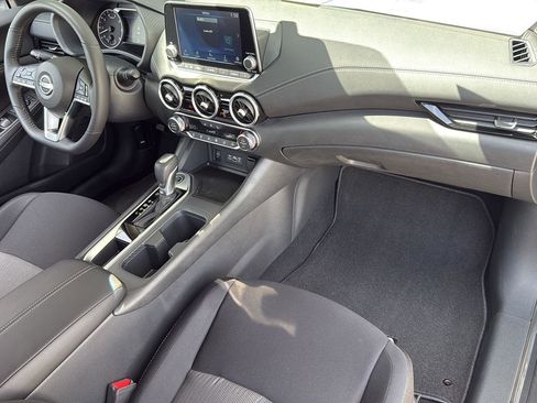 Used 2025 Nissan Sentra SV w/ All-Weather Package image 32