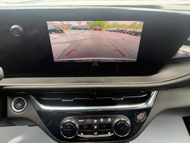 Used 2025 Buick Envista Sport Touring w/ Convenience I Package FWD image 16