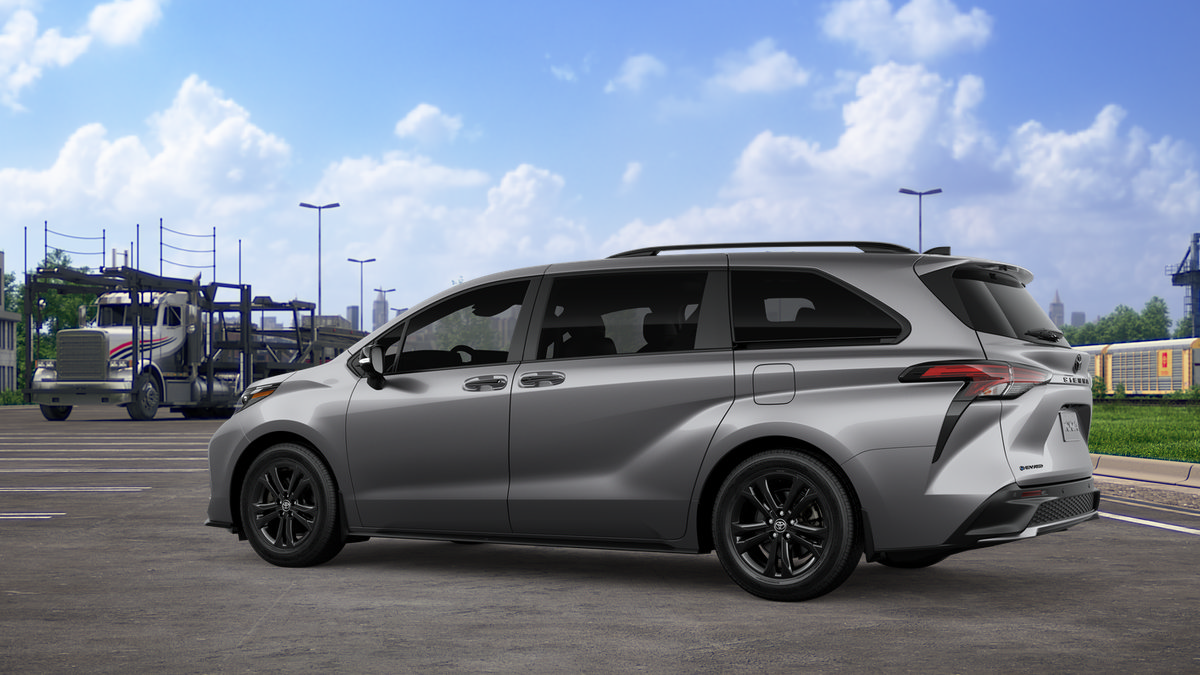 New 2026 Toyota Sienna XSE AWD/4WD image 5
