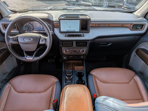 Used 2023 Ford Maverick Lariat w/ Lariat Luxury Package image 30