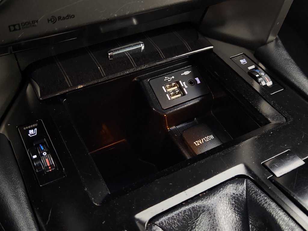 Used 2021 Lexus GX 460 Premium w/ Premium Package AWD/4WD image 29