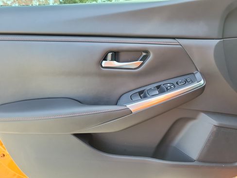 Certified 2024 Nissan Sentra SR w/ Lighting Package FWD image 15