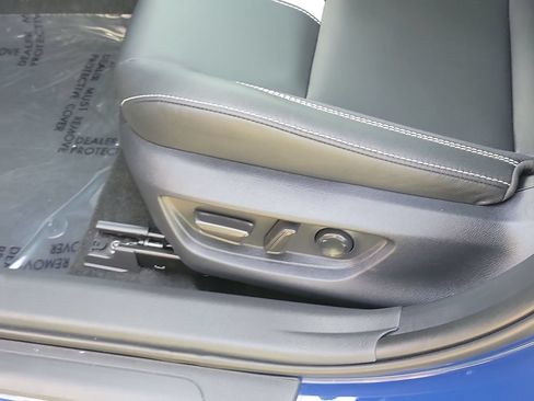 Used 2026 Toyota Camry SE FWD image 23