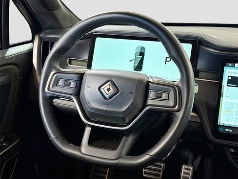 Used 2024 Rivian R1S Adventure image 18