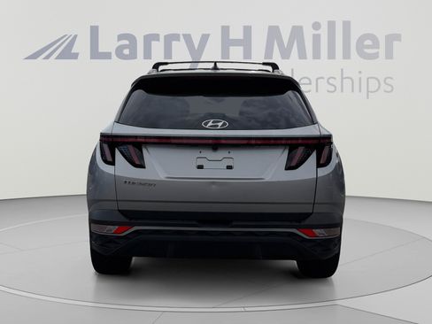 Used 2022 Hyundai Tucson SEL w/ Convenience Package FWD image 4