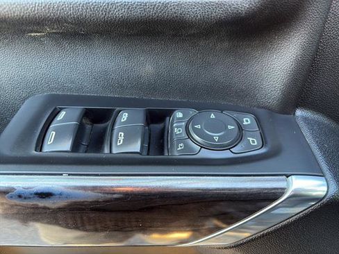 Used 2023 Chevrolet Silverado 2500 LTZ image 14