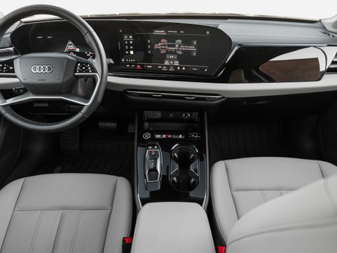 Certified 2025 Audi A5 2.0T Premium w/ Convenience Package image 8