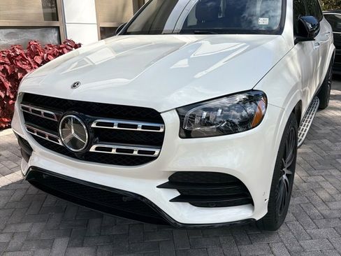 Used 2023 Mercedes-Benz GLS 450 4MATIC image 2