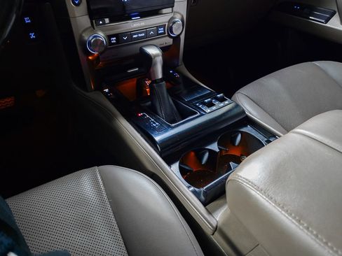 Used 2021 Lexus GX 460 Premium image 31