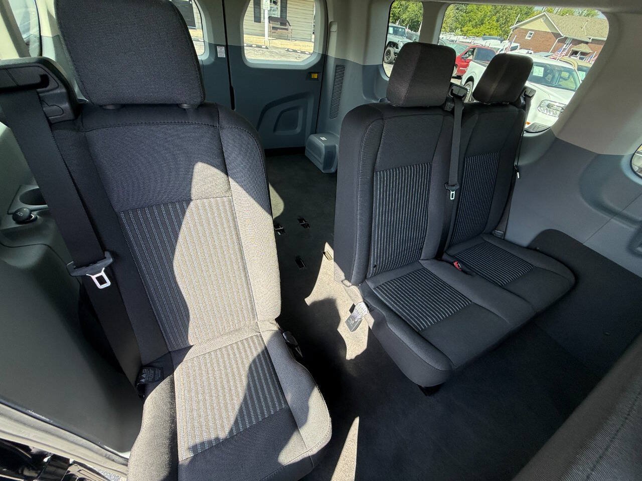 Used 2018 Ford Transit 350 XL RWD image 12