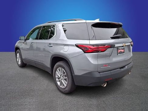 Used 2023 Chevrolet Traverse LT FWD image 7
