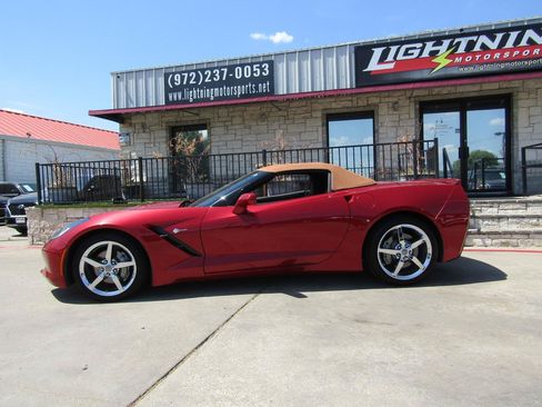 Used 2015 Chevrolet Corvette Stingray Convertible w/ 2LT Preferred Equipment Group RWD image 2