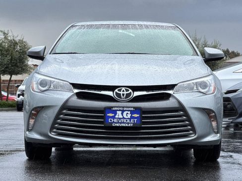 Used 2017 Toyota Camry LE image 12