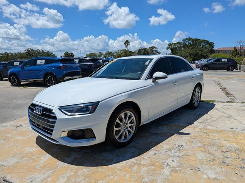 Used 2020 Audi A4 2.0T Premium w/ Convenience Package FWD image 4