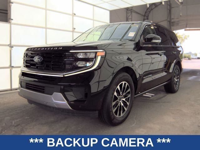 Used 2025 Ford Expedition Platinum AWD/4WD image 3