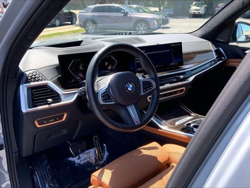 Used 2026 BMW X7 xDrive40i AWD/4WD image 14