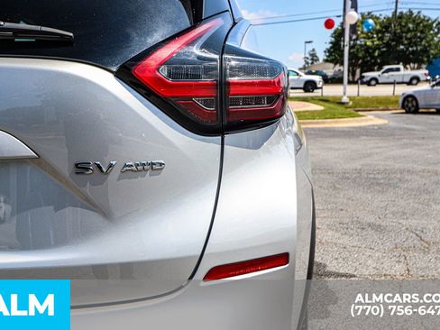 Used 2023 Nissan Murano SV image 18