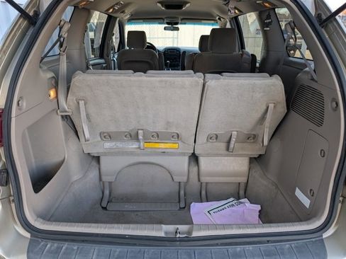 Used 2004 Toyota Sienna CE image 15