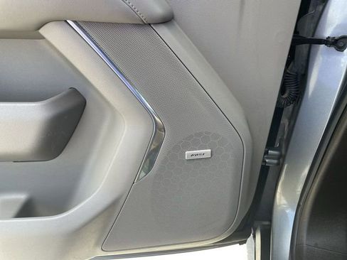 Used 2021 Chevrolet Tahoe Z71 AWD/4WD image 23