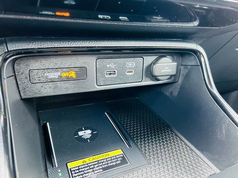 Used 2024 Honda CR-V EX-L image 26