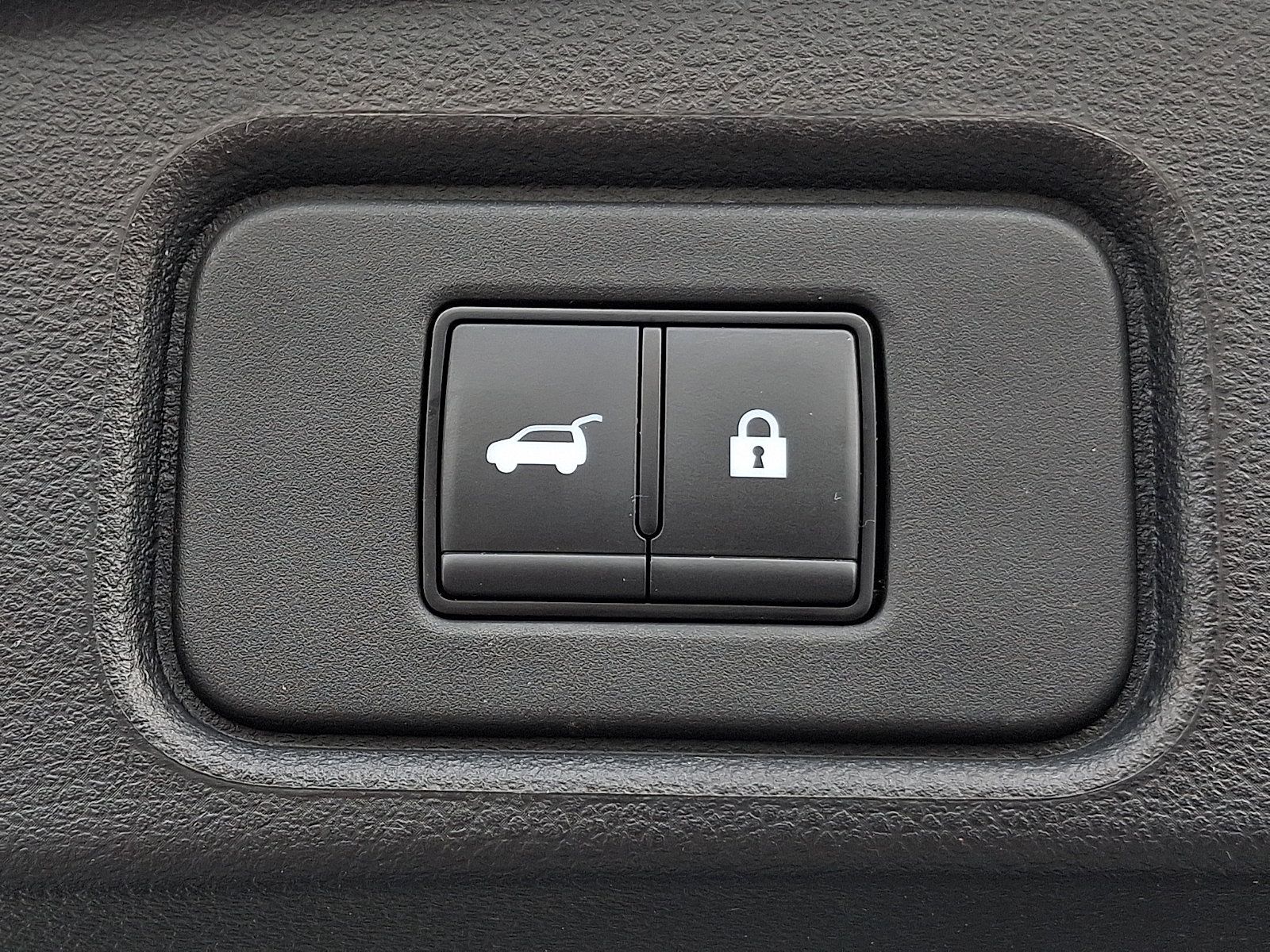 Used 2024 Nissan Pathfinder SL w/ SL Premium Package AWD/4WD image 34