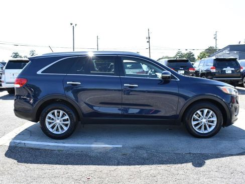 Used 2016 Kia Sorento FWD image 5