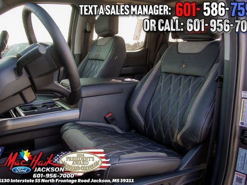 New 2026 Ford F250 Lariat w/ Black Appearance Package image 35