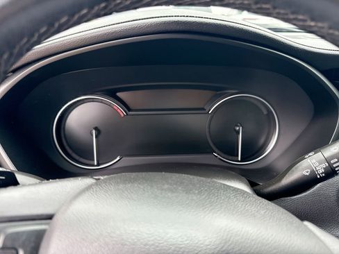 Used 2023 Cadillac XT4 Premium Luxury image 30