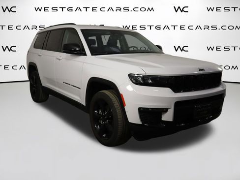 Used 2023 Jeep Grand Cherokee L Limited w/ Luxury Tech Group II AWD/4WD image 45