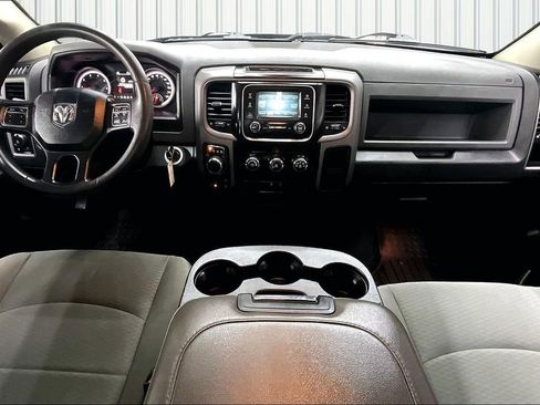 Used 2018 RAM 1500 Express image 8